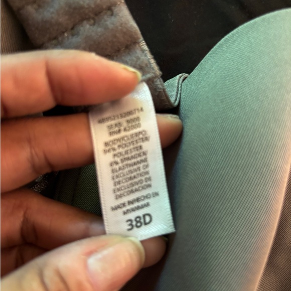 Bra - Picture 2 of 3